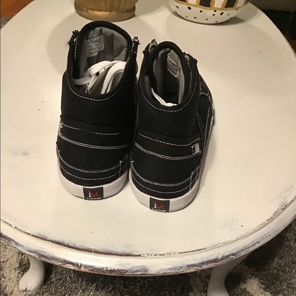 iMPulse by Steeple Gate Men’s Tennis - Picture 9 of 14